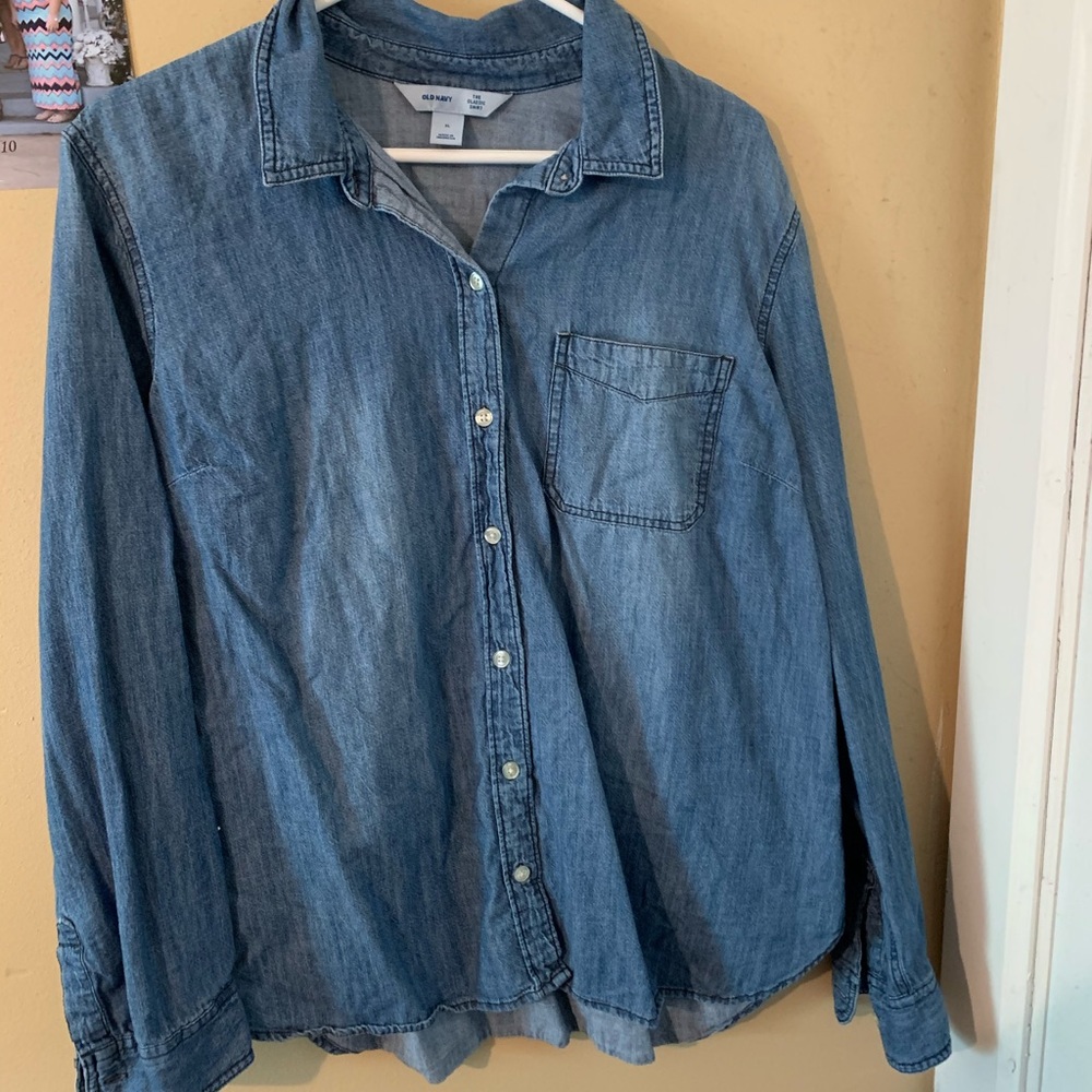 Women’s Old Navy Jean Shirt